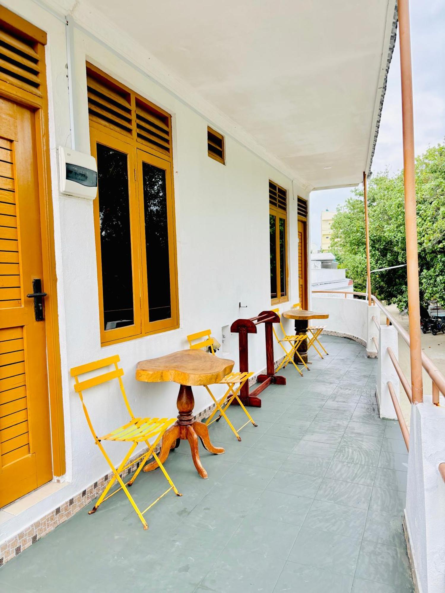 Aloha Inn Himmafushi Exterior photo